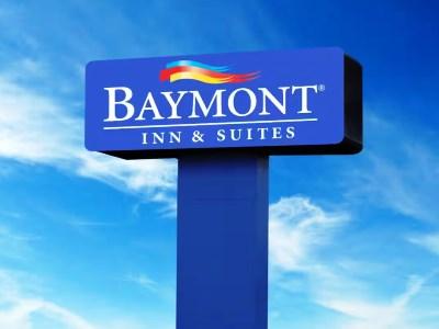 Baymont Inn & Suites By Wyndham Lincoln Ne Exterior photo